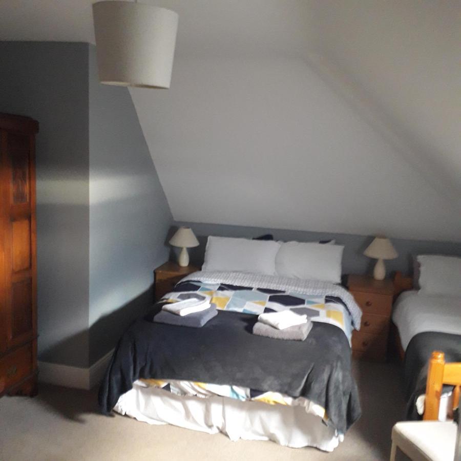 The Curragh Country House Accommodation Newbridge  Buitenkant foto