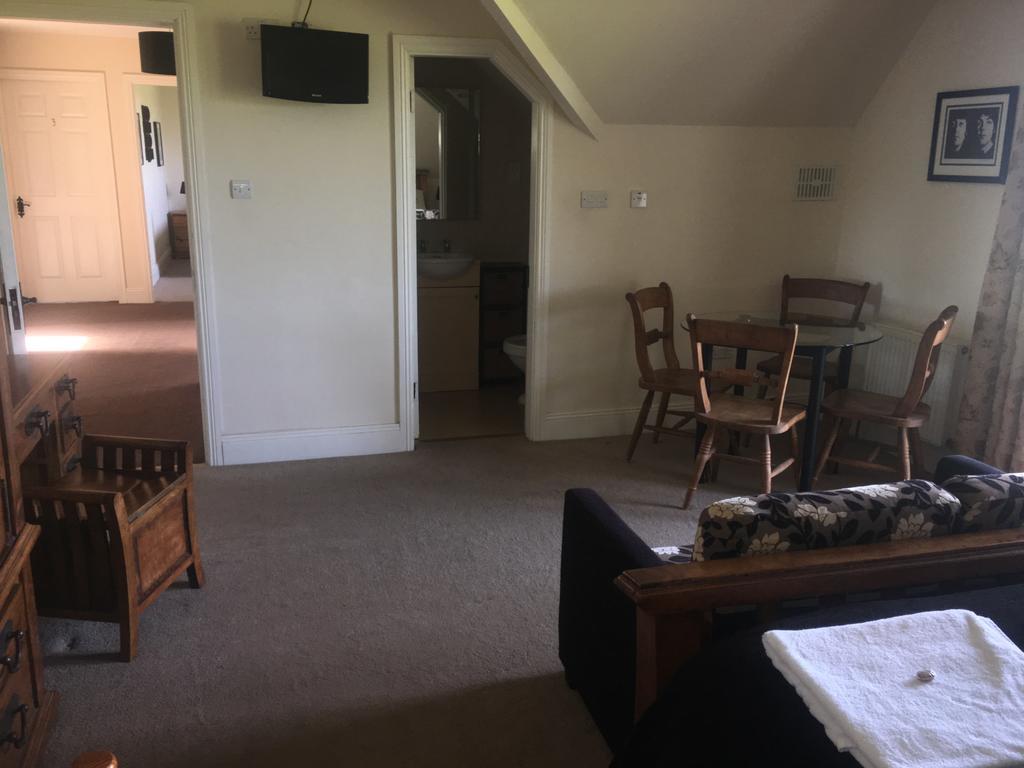The Curragh Country House Accommodation Newbridge  Buitenkant foto